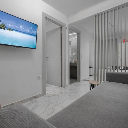 Premium Jacuzzi Suite At The City Center, By Aqua Platinum Thessaloniki Exterior photo